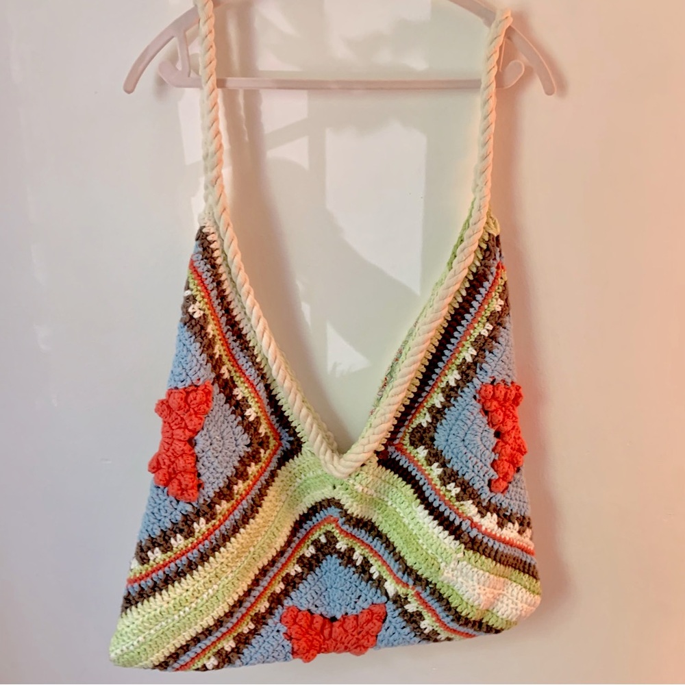 Reversible Crochet Bag - Picture 1 of 7